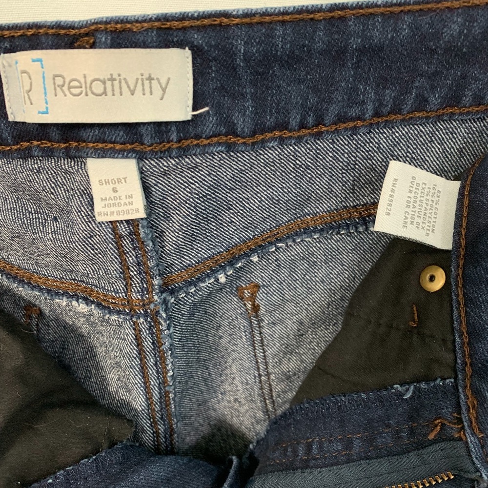 Relativity Jeans - Picture 4 of 4